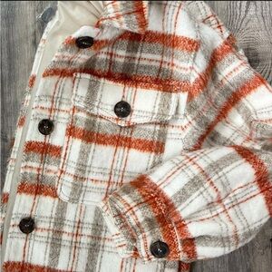 Plaid women’s shacket in Orange and Gray
